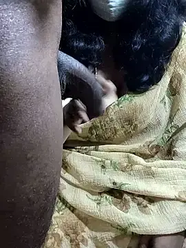 Stripchat Free Live Porn of Yoursriya25