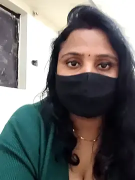 Stripchat Live Sex Cam of Sweet-kajal7