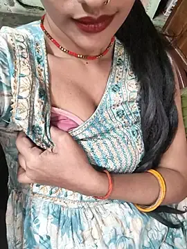 Stripchat Sex Cam of Eshwari_Chopra