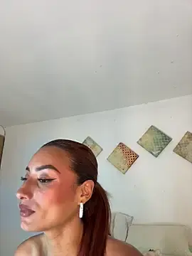 monnay520 from stripchat