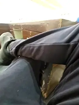 Stripchat Nude Webcam of Thestraightmen