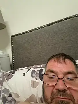 Stripchat Live Sex of Yorkshireman68
