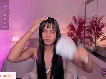 Stripchat Free Live Porn of anniie_smith