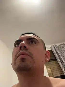 Stripchat Adult Webcams of davidxxx099