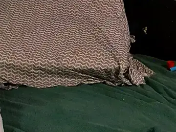 Stripchat Sex Cam of Girthywhereitmatters