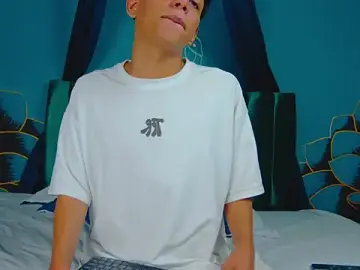 Stripchat Best live sex cam show of Liam_Sinclair