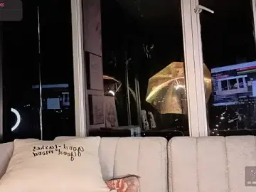 Daphne_chers from stripchat