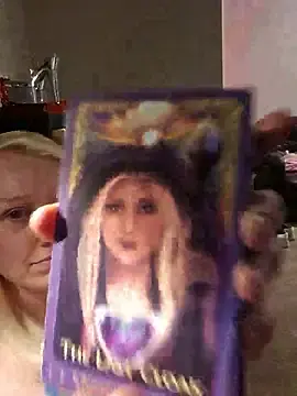 Stripchat Sex Chat of VirginDaisy