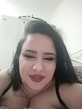 AdelinaJude from stripchat