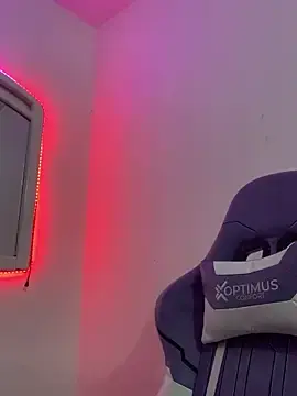 Stripchat Adult Video Chat of La-Gatiita-trans