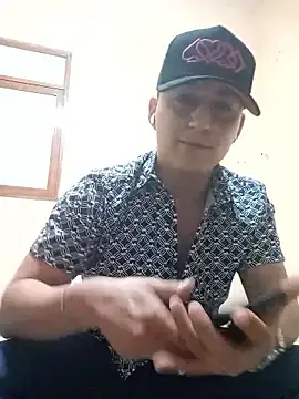 Stripchat Sex Cam of LuisMex1998