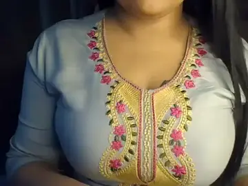 Stripchat Sex Cam of Trezza