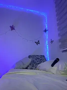 Stripchat Free Live Porn of Maddy_Purple