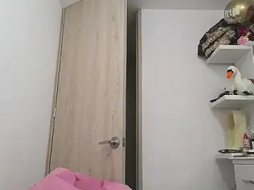 Stripchat Watch Live Sex Cams of Barbie_girl_69