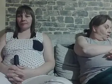 Stripchat Nude Webcam of Diamond_Bite