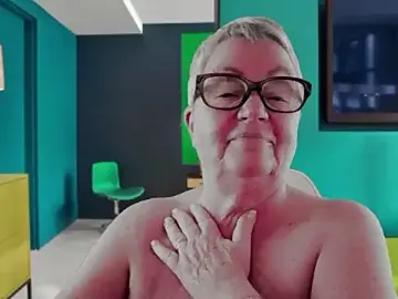 Stripchat Best Webcam of Mystery-Grandmother