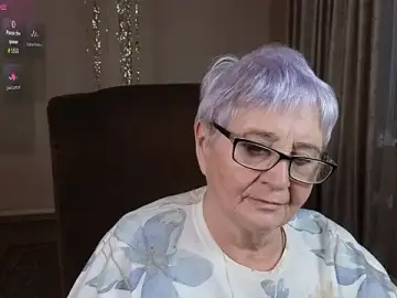 Stripchat Sex Chat of Sandra_Snowflake