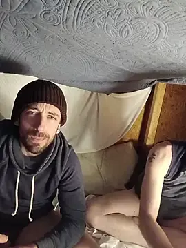 Stripchat Free Porn Cam of afTerparTycloudz