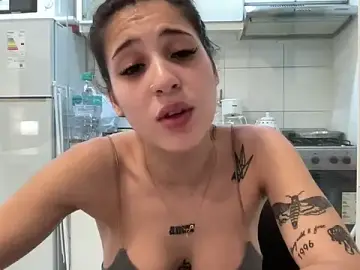 Stripchat Free Live Porn of Lolykush