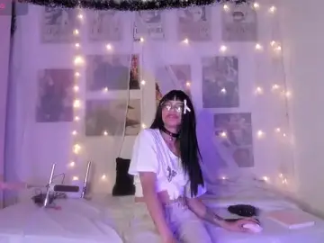 Stripchat Free Live Porn of Luna-Chann