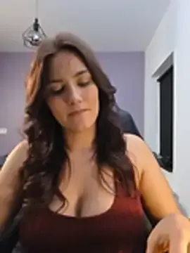 Stripchat Sex Cam of MiaRides19