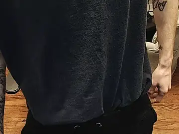 Stripchat Adult Webcams of MrKingDick607