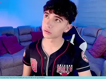 Stripchat Free Live Porn of Niico_Cruz