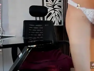 Stripchat Live Sex of Scarleett_22