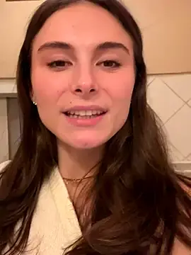 Stripchat Free Live Porn of SophiiaStarr