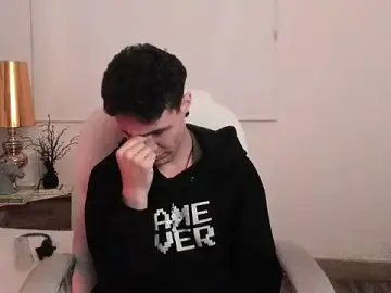 Stripchat Free Live Porn of dark_sun302