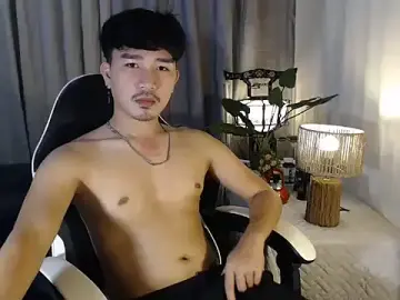 Stripchat Free Porn Cam of Chardy_more24