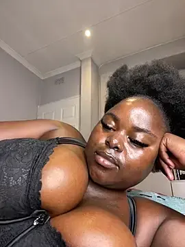 Stripchat Free Porn Cam of Honeycoco0211