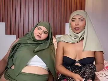 Stripchat Sex Cam of _Shara_Handal_