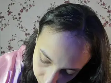 Stripchat Live Sex Cam of Alisagold90