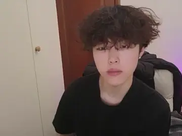 Stripchat Free Porn Cam of L1kuto