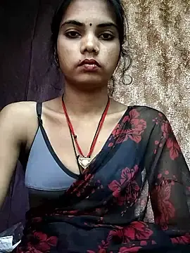 Stripchat Sex Cam of Sexy-Riyanshi
