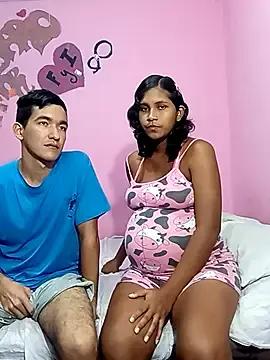 Stripchat Adult Video Chat of Sweetiefoxxx