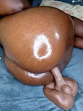 sweettnadia from stripchat