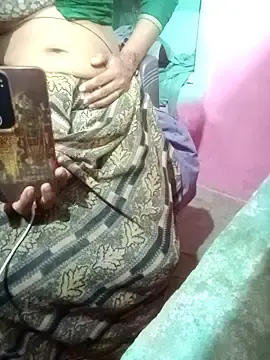 Stripchat Free Porn Cam of Sonam9696