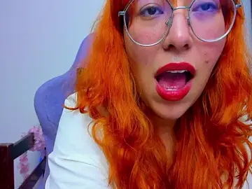 Stripchat Live Sex Cam of _Moon_Johnson