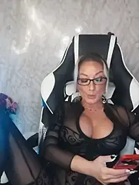 Stripchat Free Live Porn of Luiza_Hammer