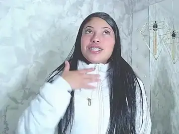 Stripchat Adult Webcam of NataliePetite3x