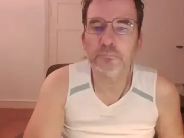 Stripchat Live Sex of stallionrider88