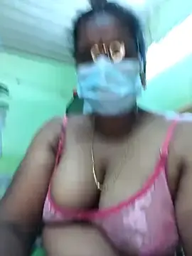 Stripchat Watch Live Sex Cams of Tamilselviroja-