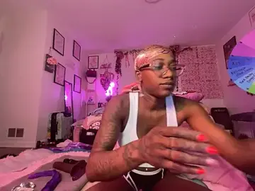 Stripchat Free Porn Cam of VixenCapri