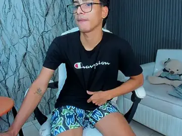 Stripchat Free Porn Cam of allens_joe