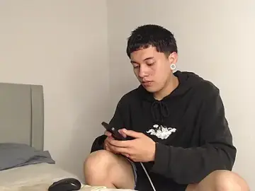 alex-lover from stripchat