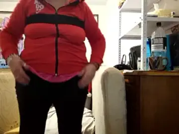 Stripchat Free Porn Cam of Samantha_Squirt@xh