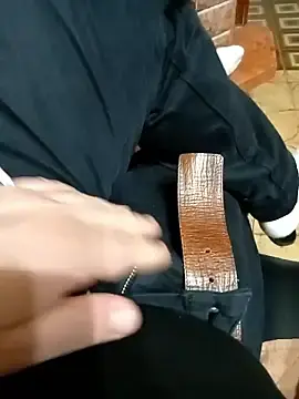 Stripchat Nude Webcam of NAvoglia