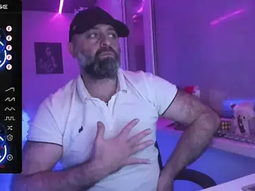 Stripchat Nude Webcam of HAIR-MAN